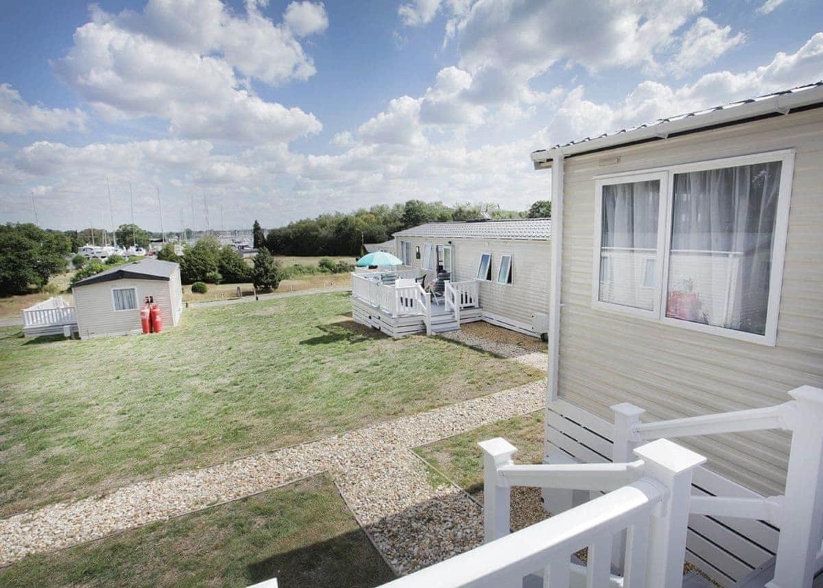 Mercury Yacht Harbour And Holiday Park Lower Swanwick Exterior foto